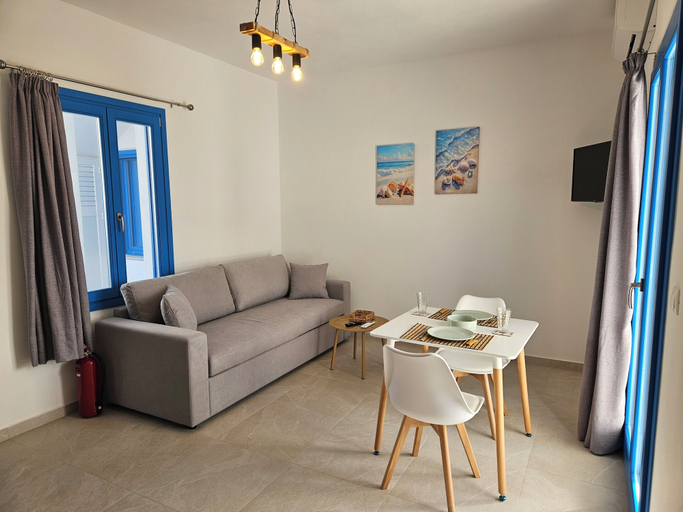 Living area 3, Parian Nissos Harmony Living, South Aegean