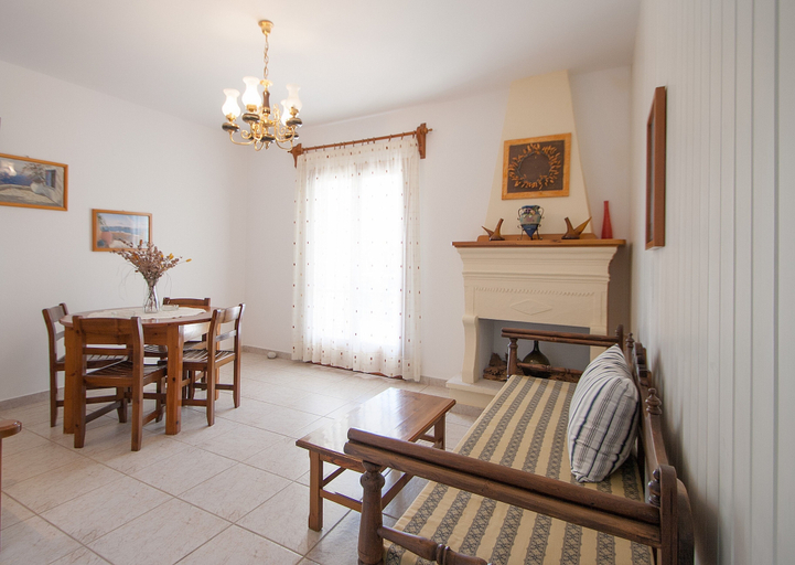 Room 4, angela studios, Thessaly