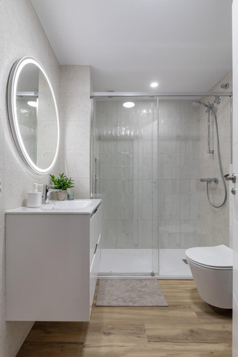 Bathroom 2, Apartment Hola Amigo's Playa Los Locos, Alicante
