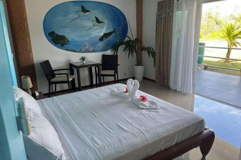Bedroom 3, Cabilao Sunset Dive & Beach Resort, Loon