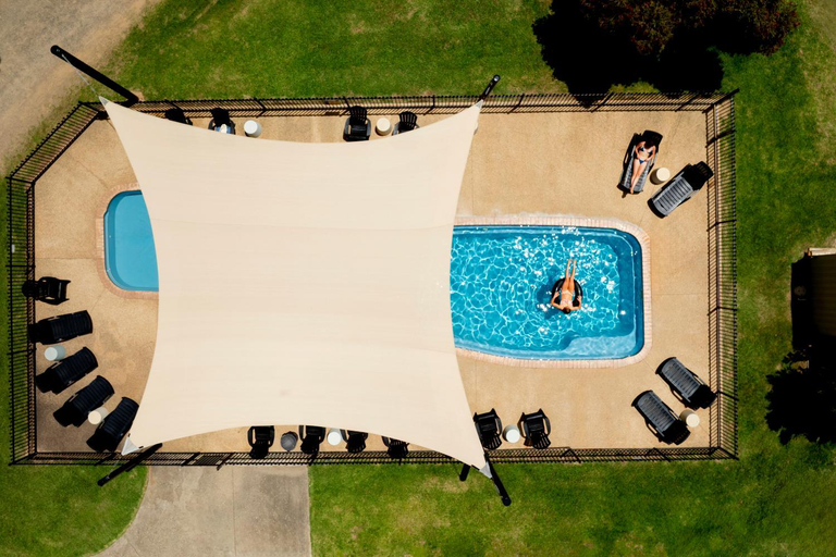 Sport & Beauty 2, Bright Porepunkah Holiday Park, Alpine - East