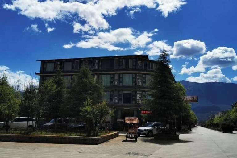 Exterior & Views, CHP. Hotel, Dali Bai