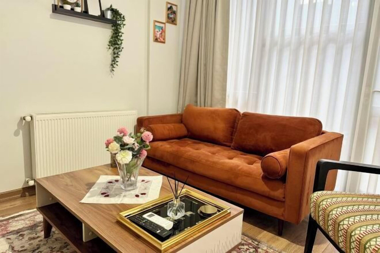 Room 3, Modern Furnished Historical House, Fatih