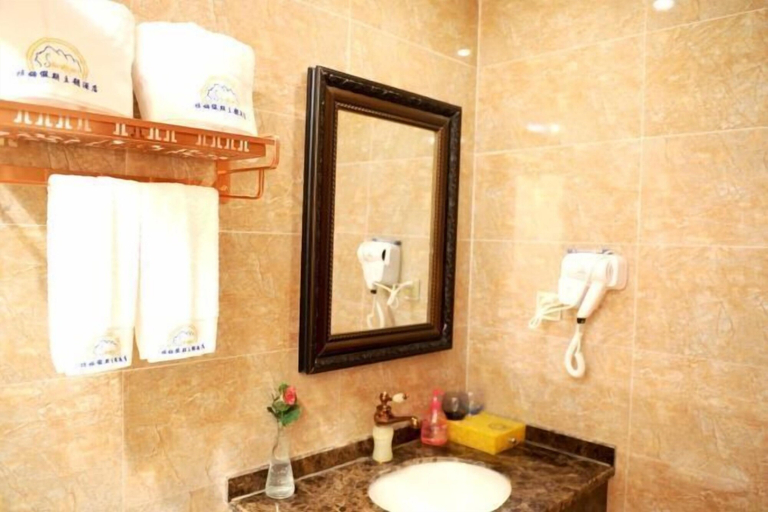 Bathroom 4, Rahm Holiday Theme Hotel, Ngawa Tibetan and Qiang