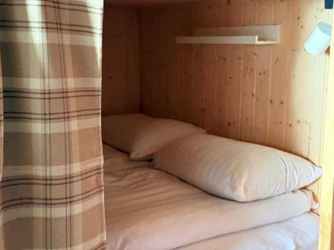 Bedroom 5, The Fox Hostel, Skaftárhreppur
