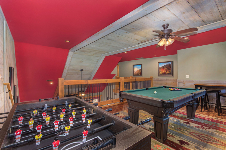 Food & Drinks, Aqua Paradise, Sevier