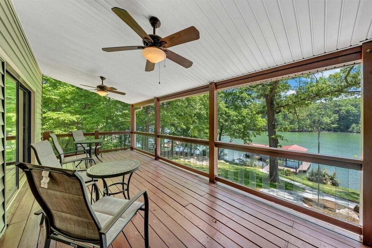 Outdoor dining, Emerald Shores - Lakefront, Private Dock & Fire Pit, Bedford