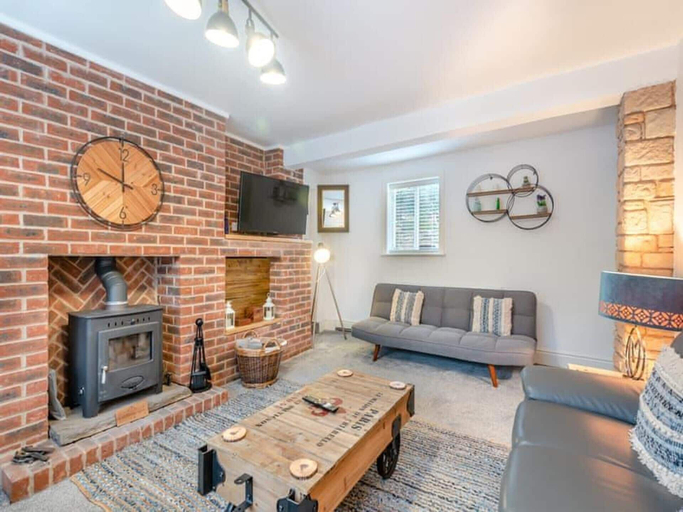 Living area 5, Poulter Cottage - Elkesley, Nottinghamshire