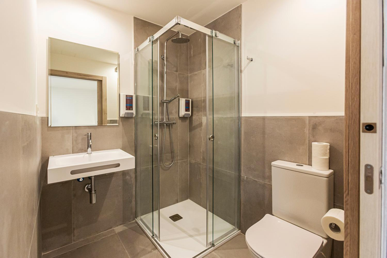 Bathroom 2, Ola Apartamentos Finisterre, A Coruña