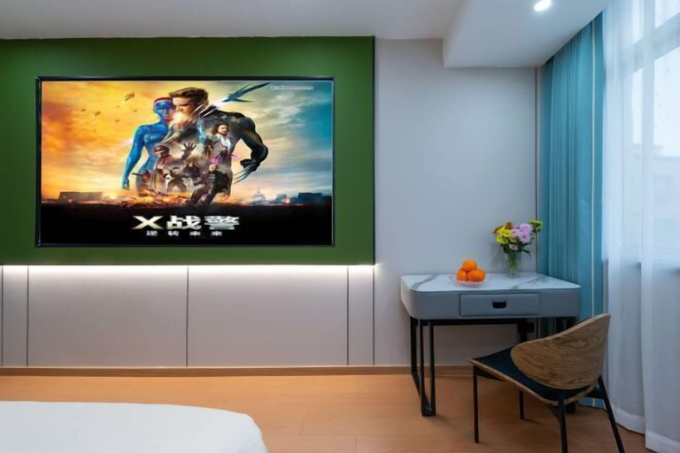 Bedroom 3, Longgang Hongmao Film Hotel, Wenzhou