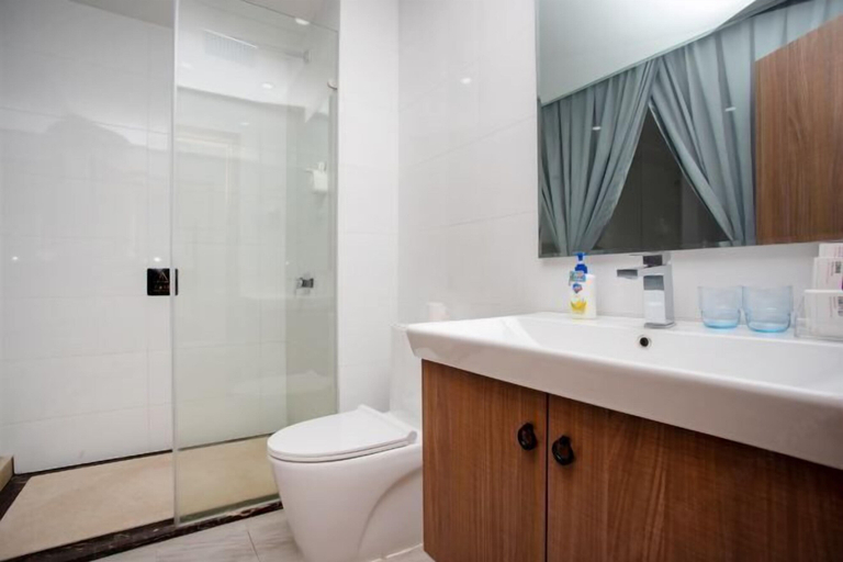 Bathroom 3, Holiday inn Aegean Port, Huizhou