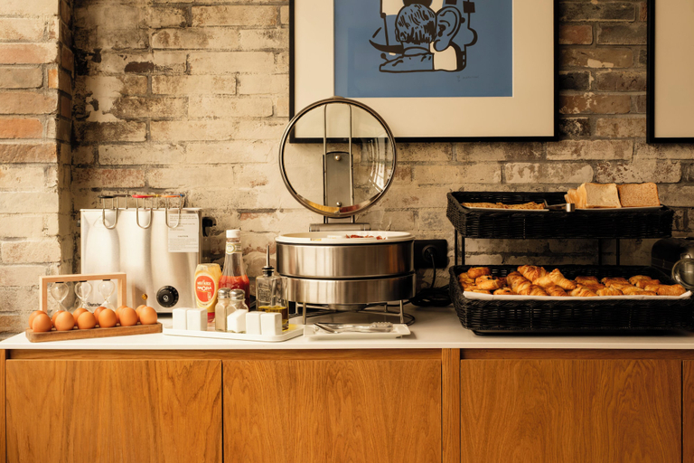 Food & Drinks 5, 9Hotel Bastille - Lyon, Paris