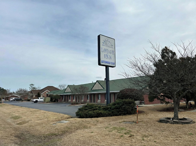 Exterior 4, Lodge Inn Extended Stay, Wayne