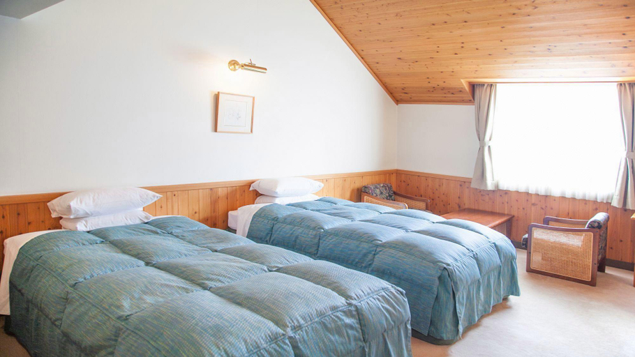 Bedroom 3, Kibi Kogen Resort Hotel, Kibichūō