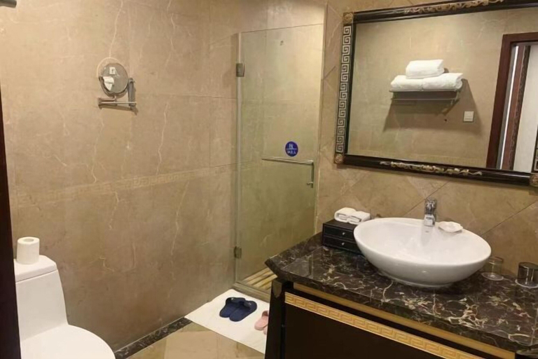 Bathroom 3, Xinhua Hotel Fairy Mountain, Chongqing