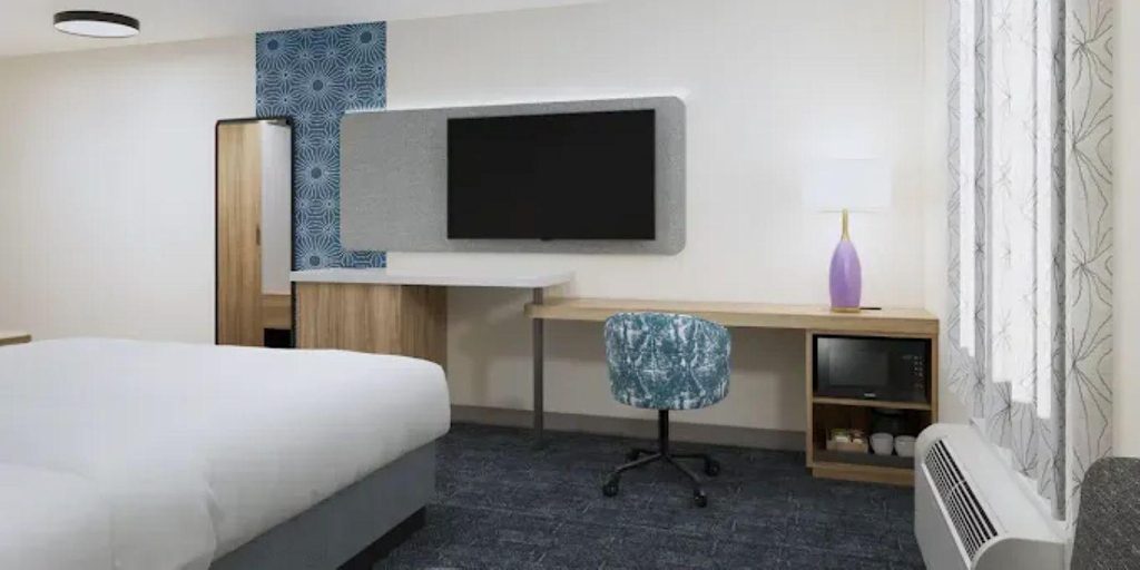 3, Sleep Inn & Suites Henderson – Las Vegas, Clark