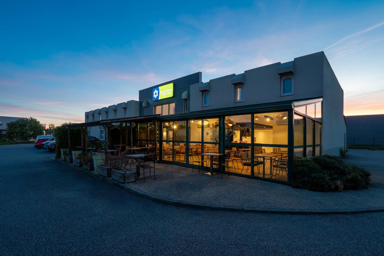 Exterior & Views 2, Sure Hotel by Best Western Valence Nord, Drôme