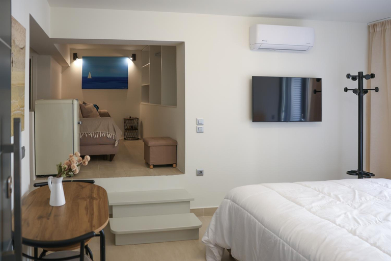 Bedroom 4, AM Suites Kefalonia, Ionian Islands