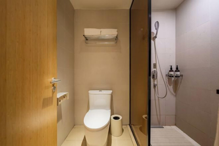 Bathroom 4, JI Hotel (Chengdu Global Center), Chengdu