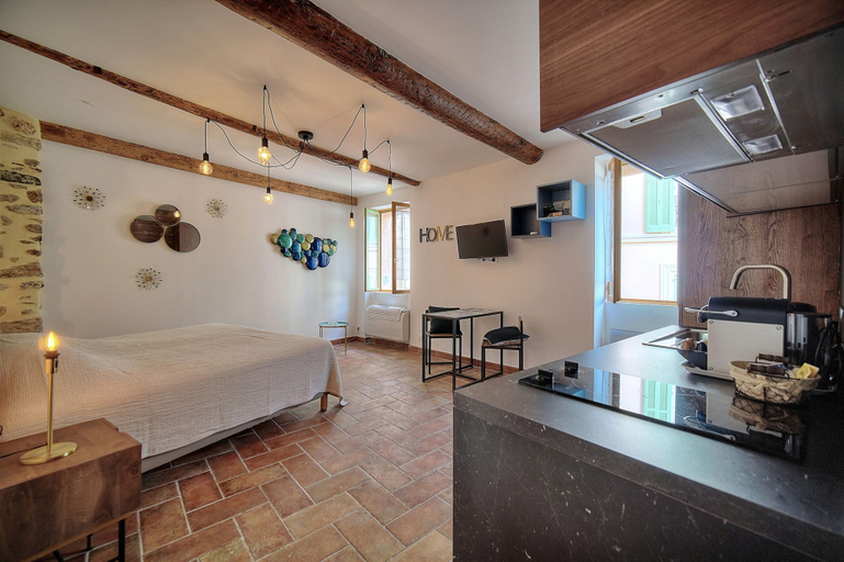 Room 5, Agr Able Studio Quartier Suquet-vieux Port A0b185, Alpes-Maritimes