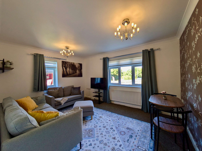 Room 5, Charming 2-bedroom Flat in London, London