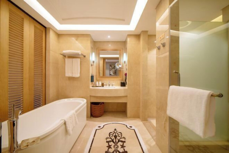 Bathroom 5, DoubleTree by Hilton Sanya Bay, Sanya