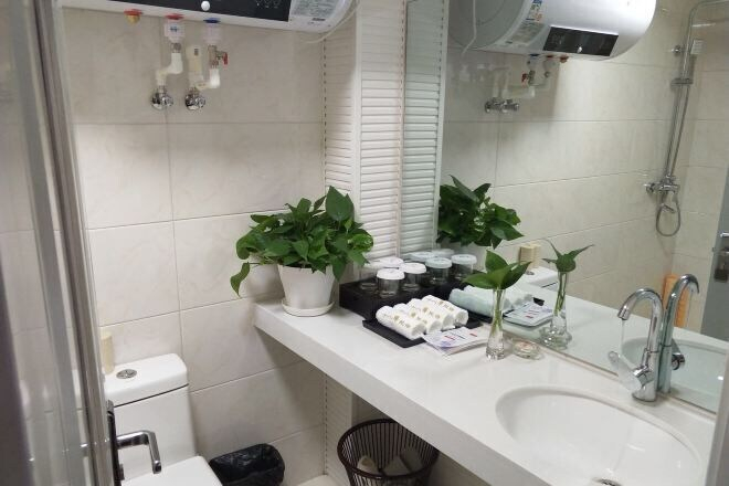 Bathroom 3, Tahe Eighteen Post Residence, Daxing'anling