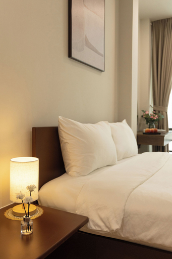 Room 3, Beige Hotel, District 1