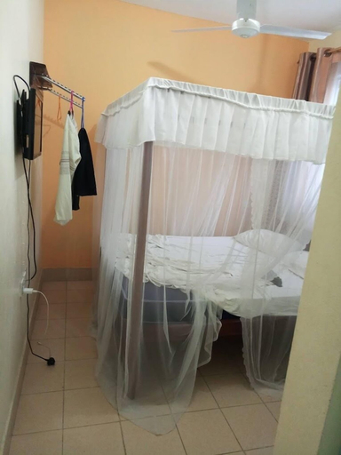 Bedroom 2, White Rhino Hotel Mombasa, Mvita