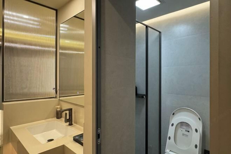 Bathroom 3, Shu Mei Business Hotel, Panjin