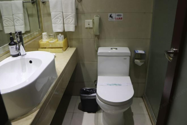 Bathroom 4, Pingdingshan Runzeyuan Shenma Hotel, Pingdingshan