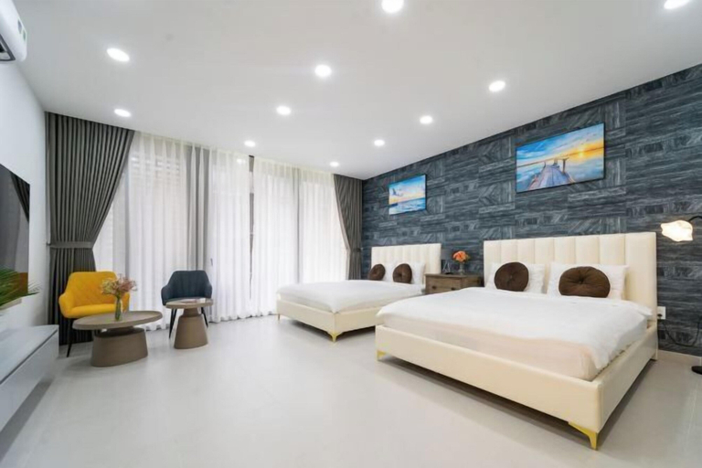 Bedroom 1, KN Holiday Home in Global City, District 2