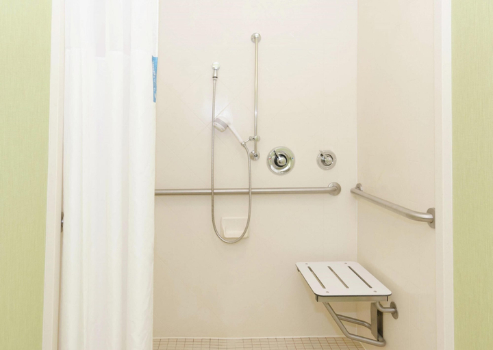 Bathroom 5, Hampton Inn Hickory, Catawba