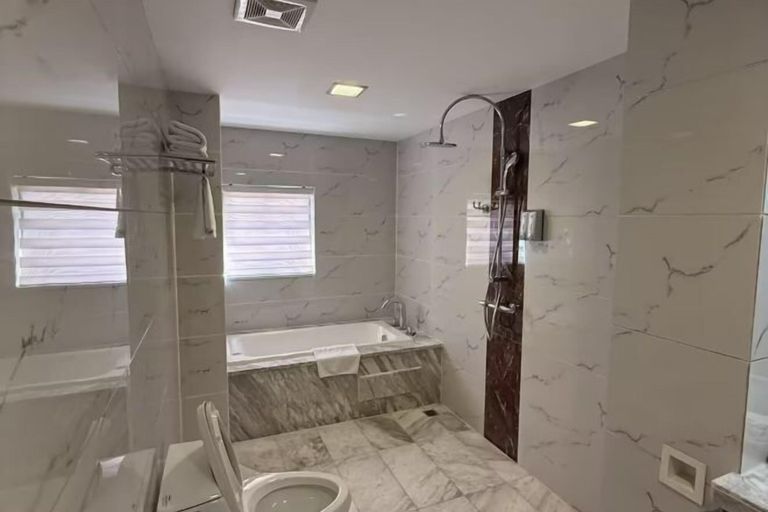 Bathroom 3, Yuxi Wanxin Hotel, Yuxi