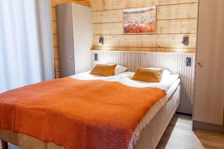 Bedroom 2, Holiday Village Nuorgamin Lomakeskus, Lapland