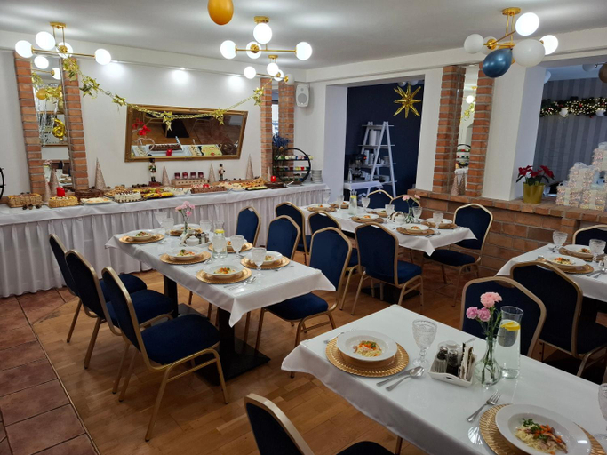 Food & Drinks 5, Willa Stach, Słupsk