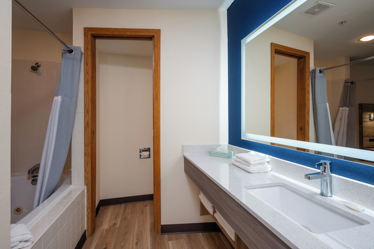 Bathroom 4, All Seasons Resort, Kalkaska