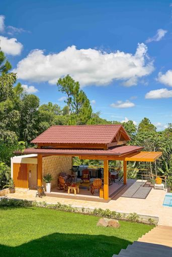 Room 5, 4BR Wood Mountain Villa Jarabacoa Heated Pool, Jarabacoa