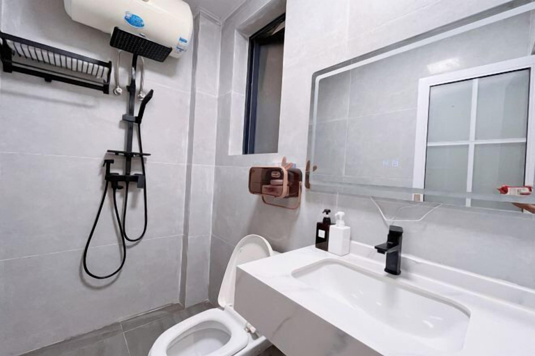 Bathroom 3, Cape No. 7 Sea House, Shenzhen