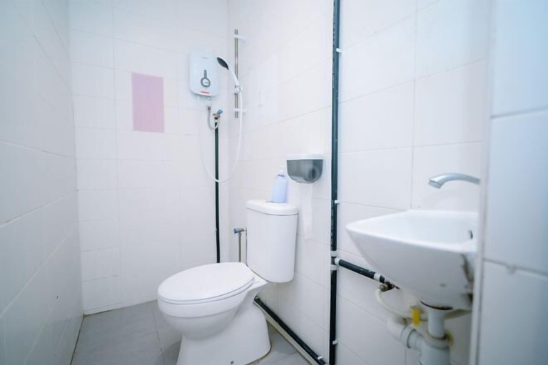 Bathroom 3, Swing & Pillows @ Penang Road, Georgetown Penang, Penang Island