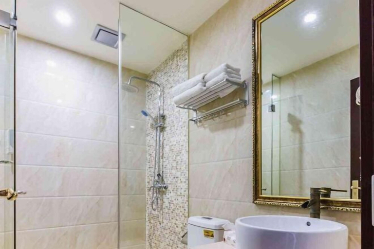Bathroom, Lijiangyuan Guesthouse, Guilin