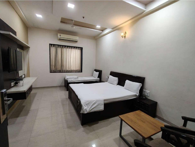 Bedroom 3, Topline Resort, Dhule, Dhule