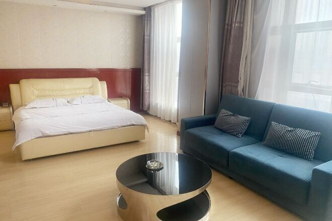 Bedroom 3, Zhaoyuan Wenfeng Hotel, Yantai