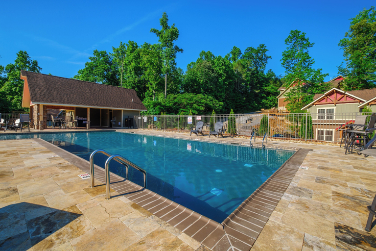 Sport & Beauty 5, Bearvue Point, Sevier