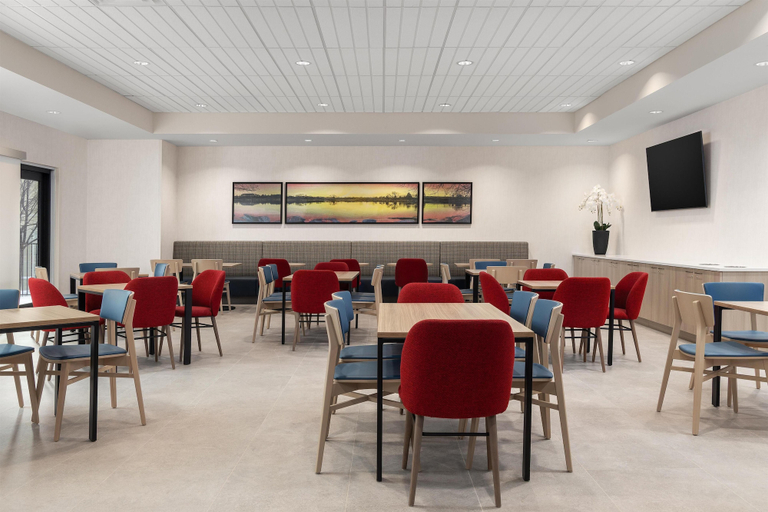 Food & Drinks 5, Home2 Suites By Hilton Vaughan Toronto On, York