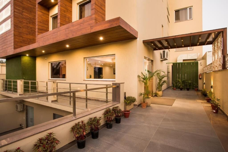 Exterior & Views 2, SILVER OAK, Gurgaon