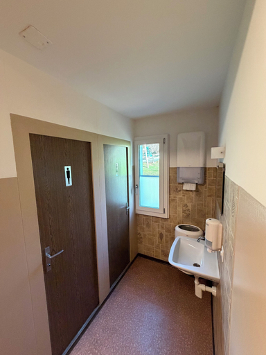 Bedroom 3, Budget Waldhotel Unspunnen, Interlaken