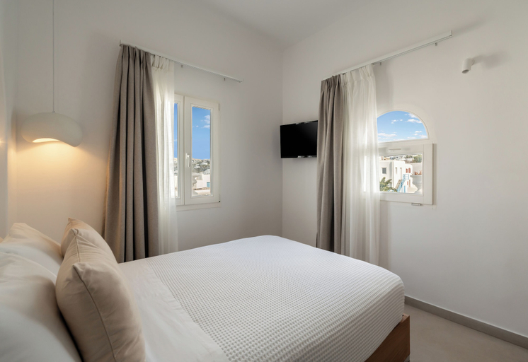 Bedroom 4, Galation, South Aegean