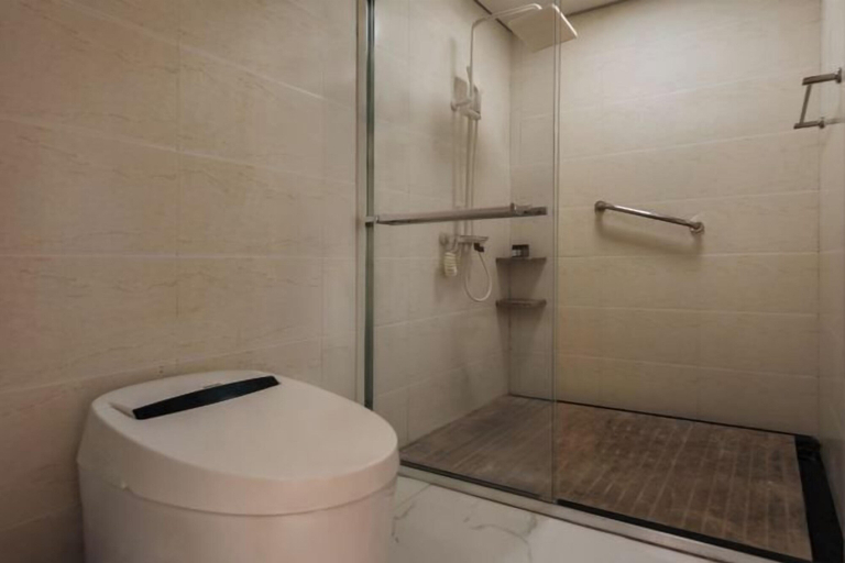 Bathroom 4, Gold Coast · Sunset Zero · Sunset Zero Seaview Inn (Shuanglang Ancient Town Branch), Dali Bai