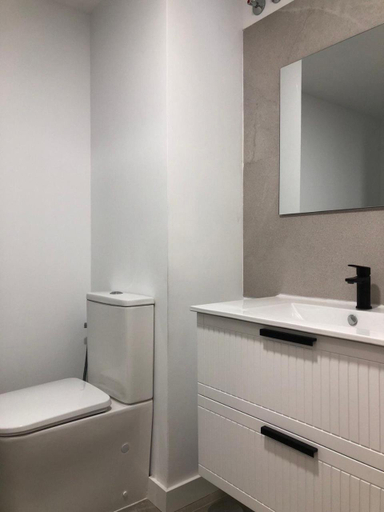 Bathroom 5, REGIDOR Cartagena, Murcia